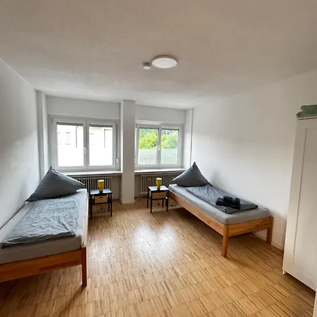 Homebase - Ferien & Monteurzimmer Appartement *